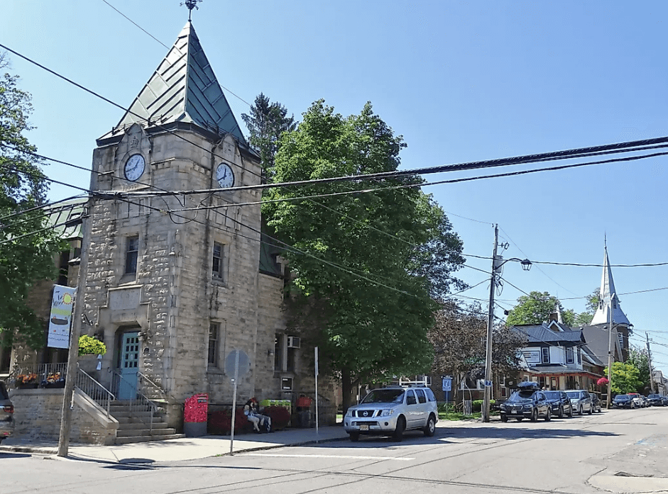 The post office of Westport, Ontario with Westport United Church visible in the background coutesy of World Atlas